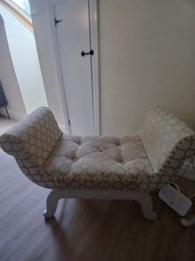 chaise