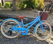 Girls 24 inch Bike