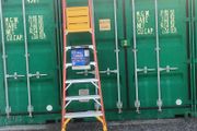 ladders werner podium 6 tread brand new