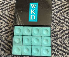 snooker chalk