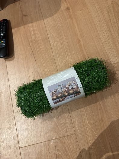 Decorative grass runner 25 x 100 cm
