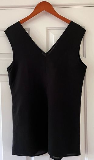 Size 12  Black Linen Mix Top by Peruzzi