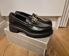 Tamaris black chain loafers