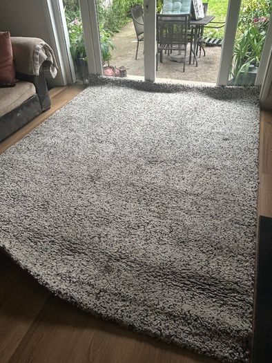 IKEA VINDUM high pile rug 200x270cm