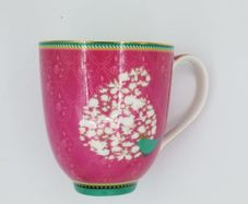 YourtheDish Gift Bird Coffee Mug - Dark Pink