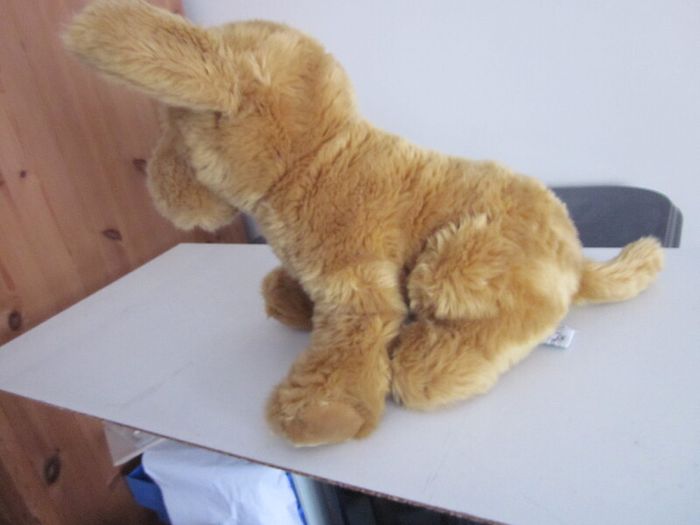Vintage Russ Banjo Sitting Puppy Plush Toy