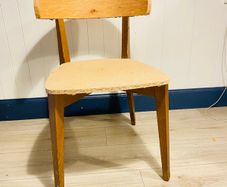 6  x chairs home or restaurant use in perfect condition.