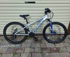 24" Carrera Luna Junior Mountain