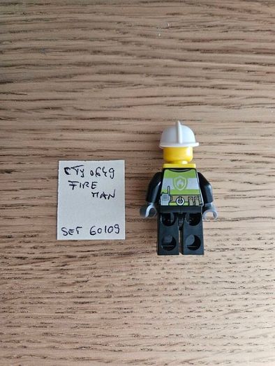 lego cty0649 fireman, set 60109