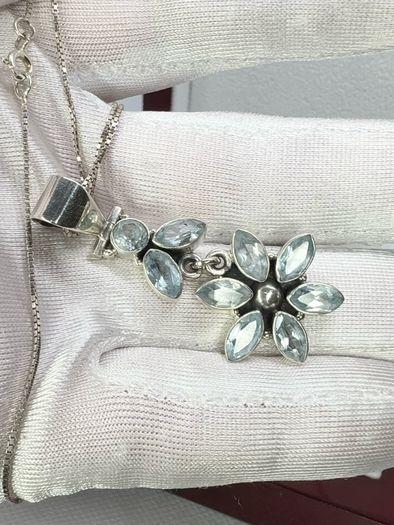Silver Aquamarine & Sterling Silver Pendant Necklace
