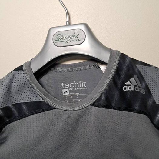 Adidas techfit climacool size medium 2015 in excellent condition