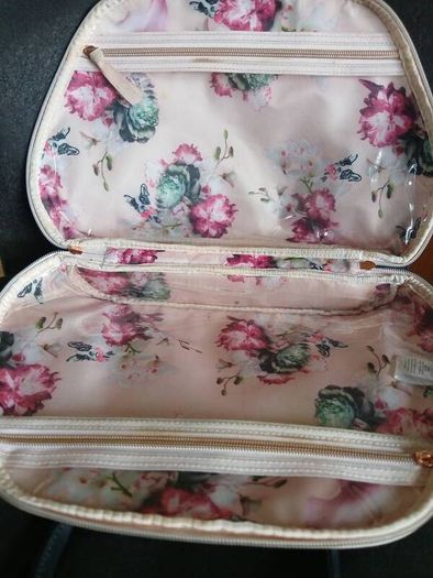 New TED BAKER Cosmetic Bag