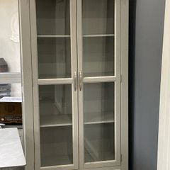 display cabinet
