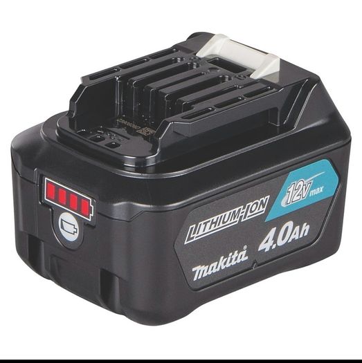 makita battery charger & 3 Battery
