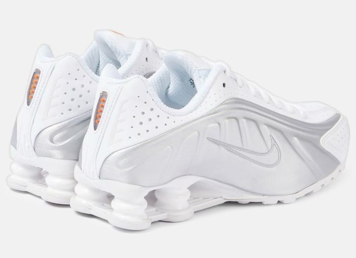 Nike Shox R4