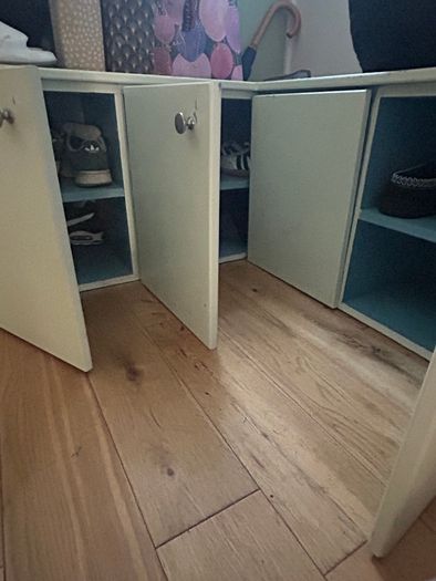 Free corner wooden storage unit