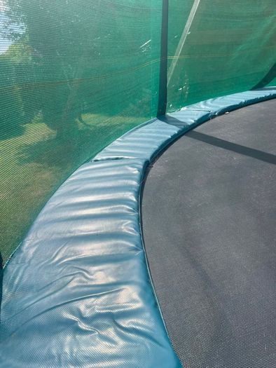 Trampoline