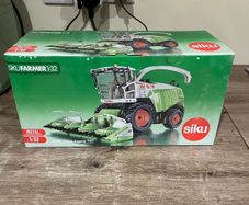 Model Claas Harvester 1:32