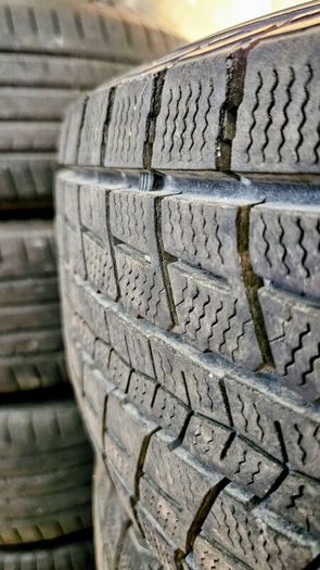Set of 4 Dunlop Winter Maxx SJ8 - Winter Tyres 215/65 R17