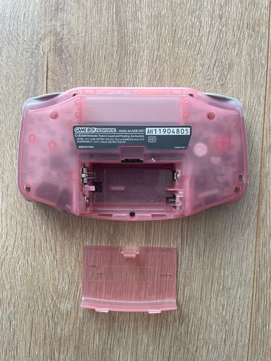 Nintendo Gameboy Advance AGB-001 Milky Pink + Orignal Games