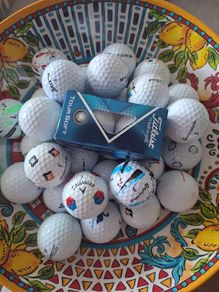35 Top brand golf balls