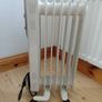 Winterwarm Oil Filled Radiator Heater. Portable 5 Fin Electric Heater Image 2
