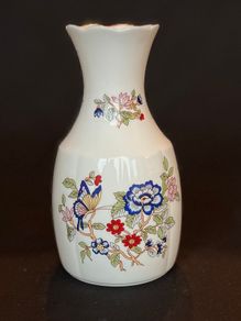 Royal Tara Galway Vase