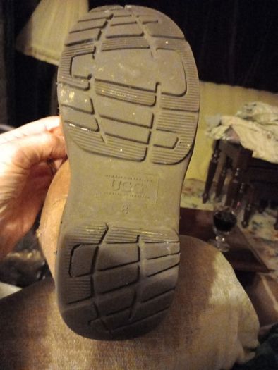 Ugg Boots Size 39 Tan (Reduced to sell)