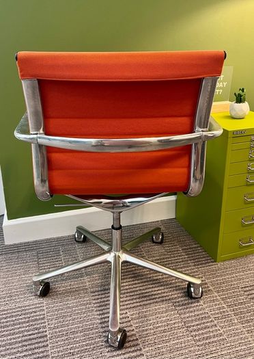 Eames 108 swivel chair by ICF