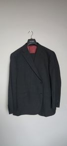 Suit (plus size)