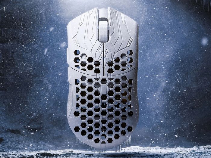 Finalmouse UltralightX Frostlord medium