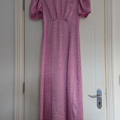 Gorgeous pink-black polka dot satin midi dress with cut out back from Quiz