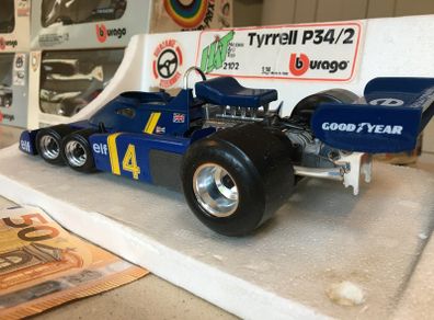 Model Car Burago Tyrrell P34/2 Scale 1/14