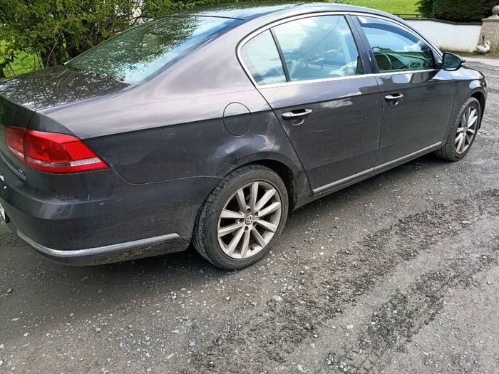 VW Volkswagen Passat
