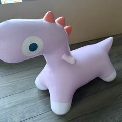 Bounce toy