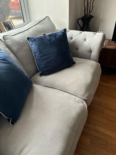 three seater sofa and four seater sofa