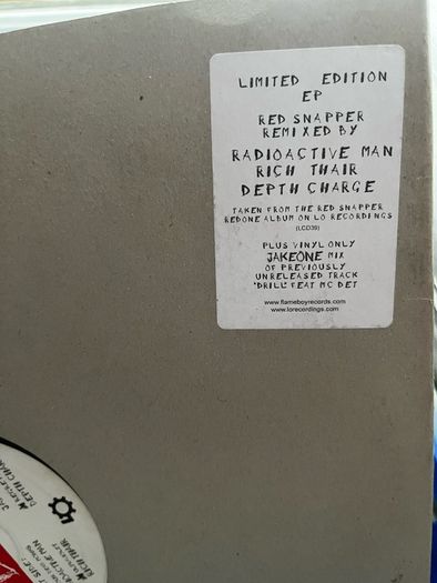 10e each Techno 12" vinyl