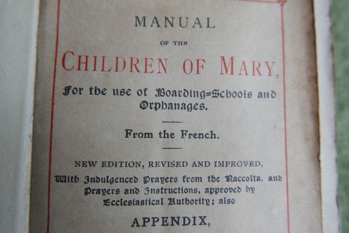 Vintage Manual of the Children of Mary
