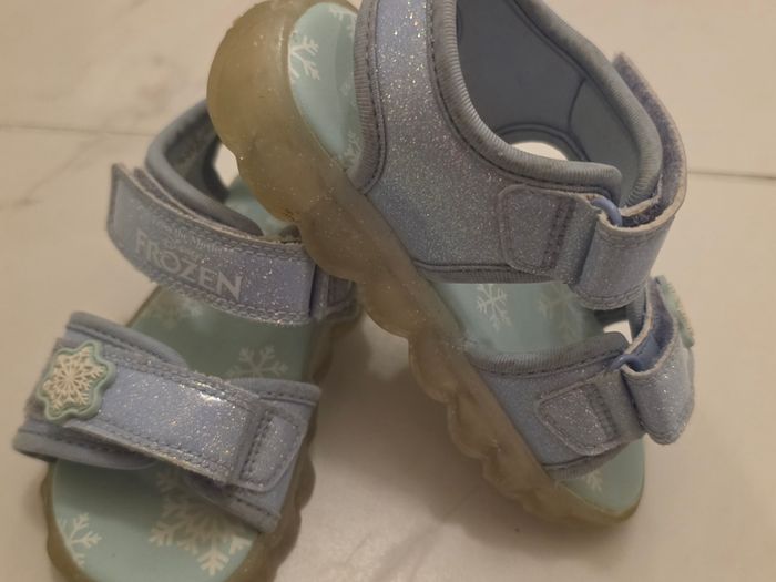 Girl sandals
