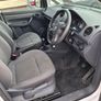 VW Caddy van Image 5