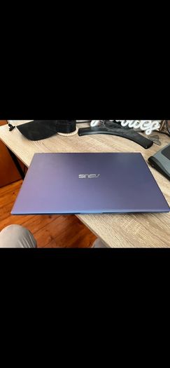LAPTOP- ASUS VivoBook 15(read add)
