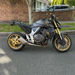 Honda cb1000r