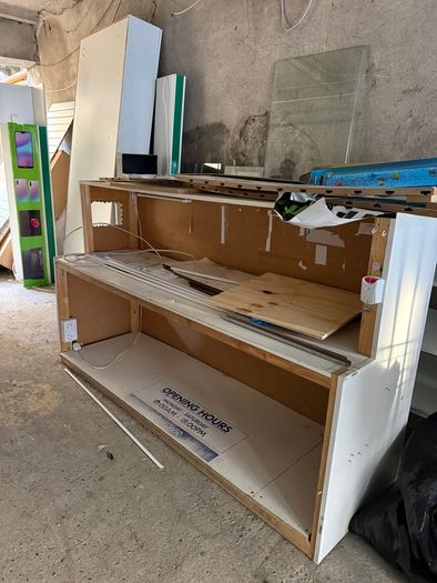 Used Shop Fitting