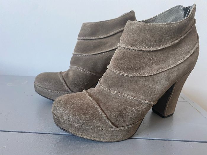suede ankle boots