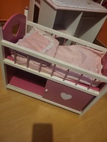Dolls cot
