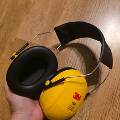 3M Over-ear headsets for safety