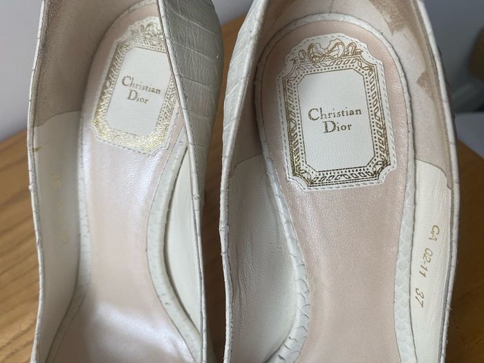 Christian DIOR Beige Python Embossed Nubuck Miss Dior Pumps Size 37 (4,5 UK)