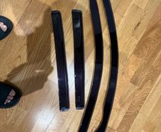 VW Tiguan  MK2 wind deflector