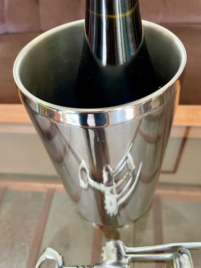Mirror Polished Stainless Steel Double Walled Wine Cooler resembling the Wine Bottle Cooler