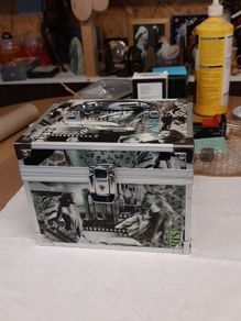 Make up case